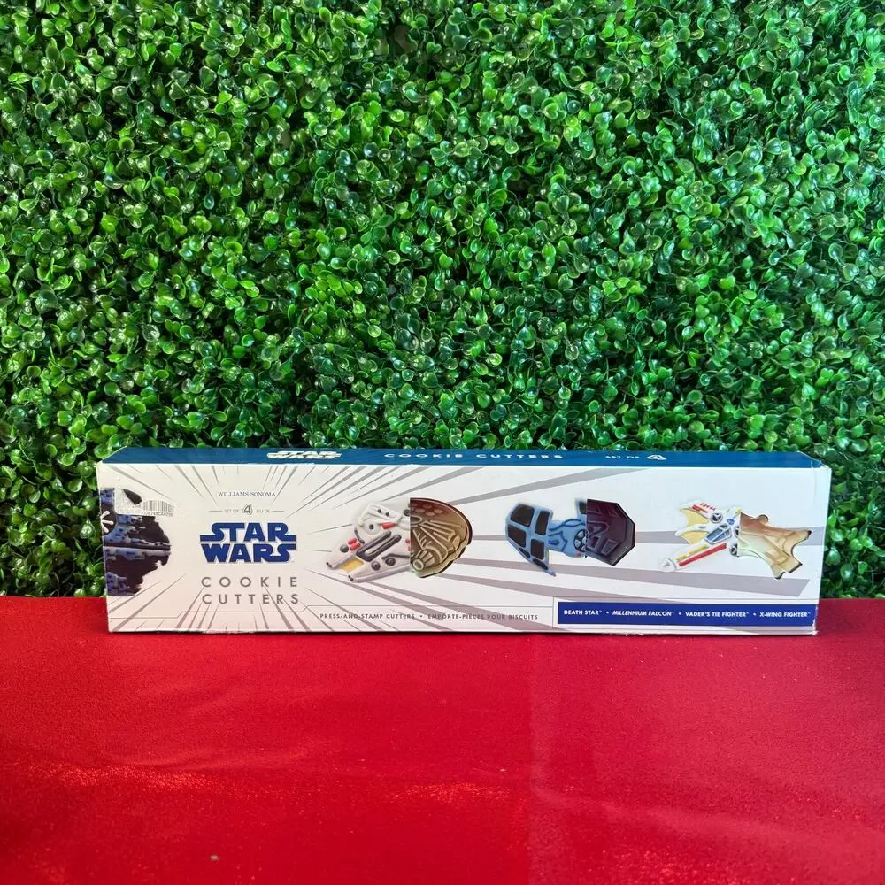 Williams-Sonoma STAR WARS Cookie Cutters Set of 4 DEATH STAR MILLENNIUM FALCON